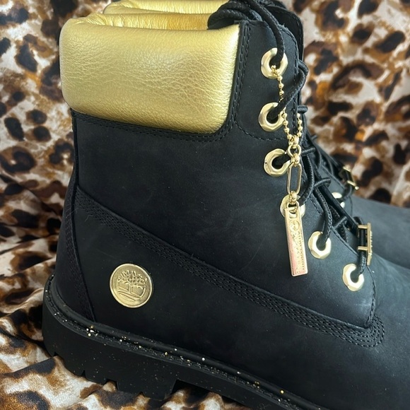 Brand New Timberland 6" Leather Black & Gold Metallic Lace Up Hiking Boots - Picture 3 of 15